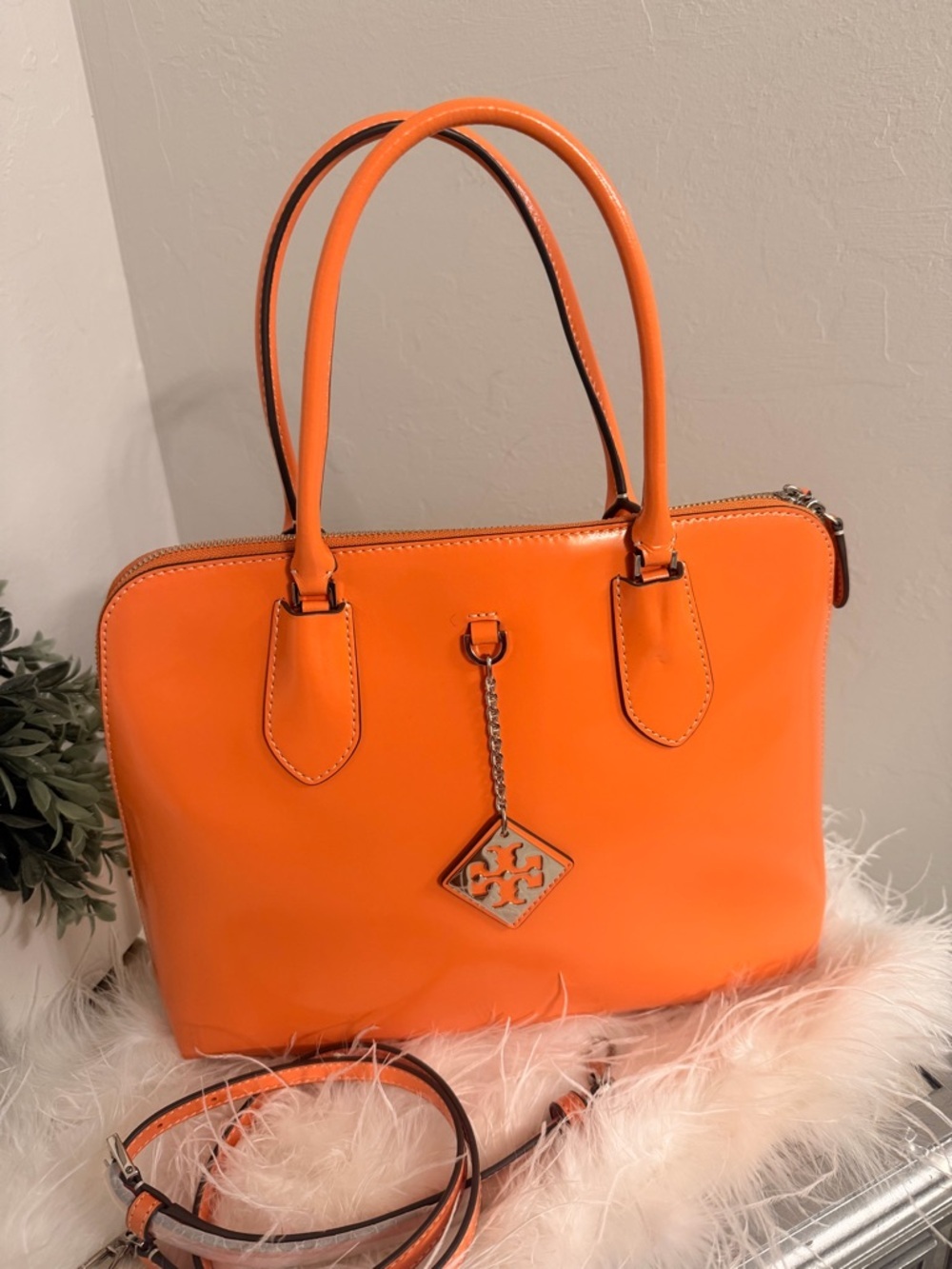 NWOT Tory Burch Swing Satchel Bag
